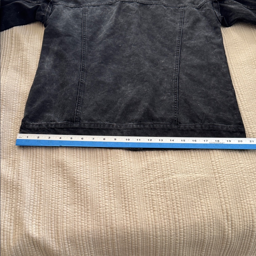Avec Les Filles Acid Washed Black Denim Jacket - Picture 9 of 9